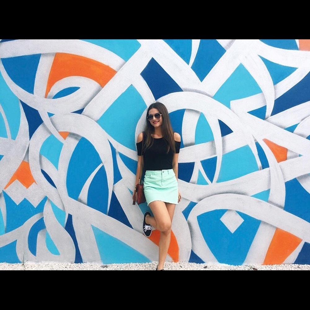 Meet your Posher, Jacqueline